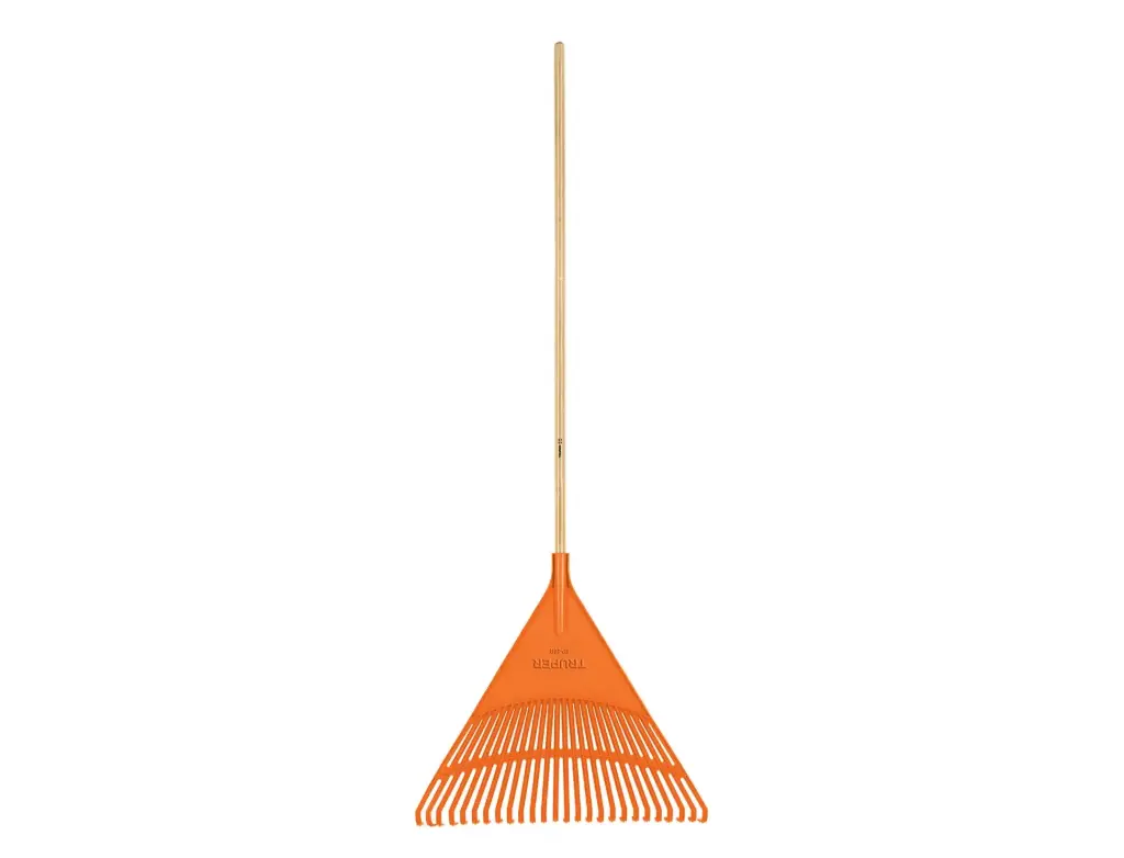 Escobas plasticas 24", Truper